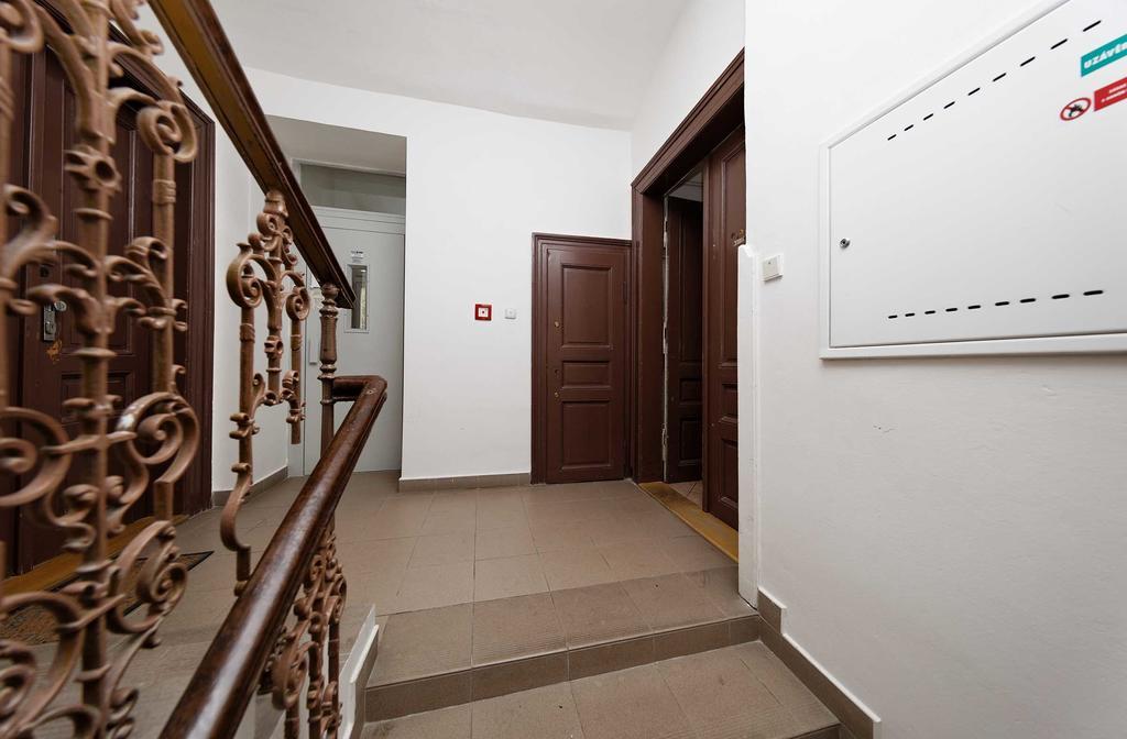 Appartement Borivojova 50 à Prague Extérieur photo